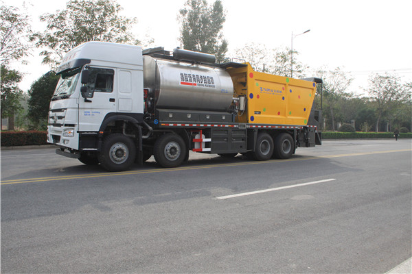 河南拋丸機(jī),河南同步碎石封層車,河南無(wú)塵清掃機(jī),河南拋丸機(jī)廠家|河南億龍機(jī)械設(shè)備有限公司 河南拋丸機(jī),河南同步碎石封層車,河南無(wú)塵清掃機(jī),河南拋丸機(jī)廠家|河南億龍機(jī)械設(shè)備有限公司