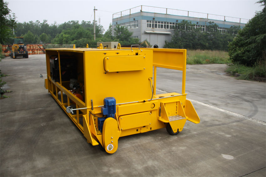 河南拋丸機(jī),河南同步碎石封層車,河南無(wú)塵清掃機(jī),河南拋丸機(jī)廠家|河南億龍機(jī)械設(shè)備有限公司 河南拋丸機(jī),河南同步碎石封層車,河南無(wú)塵清掃機(jī),河南拋丸機(jī)廠家|河南億龍機(jī)械設(shè)備有限公司